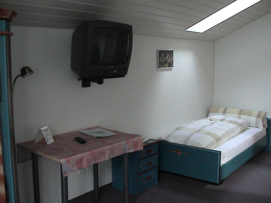Hotel Freudenberg Appenzell Room photo